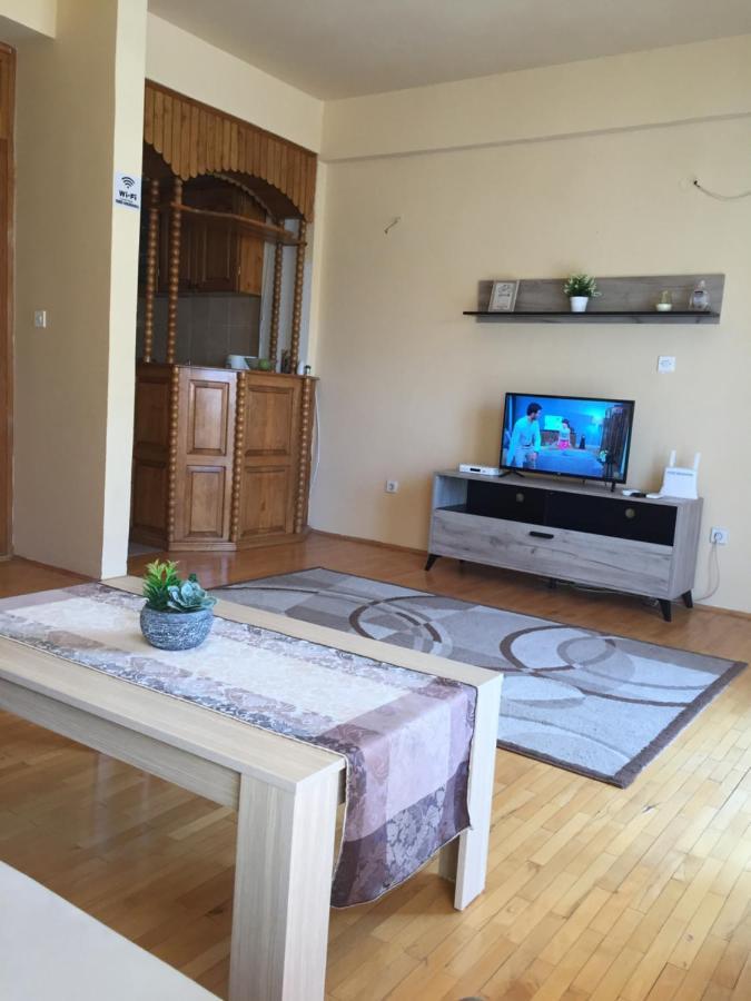 Strict Center * Ohrid