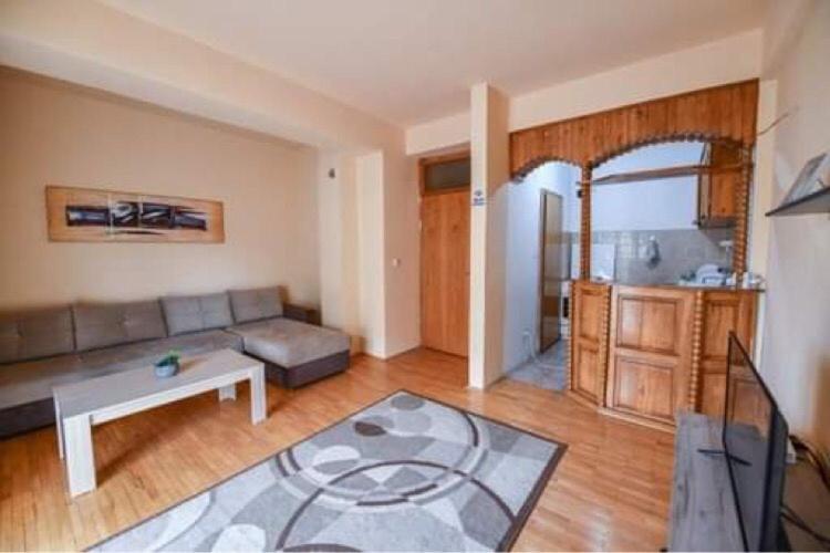 Strict Center Appartement *